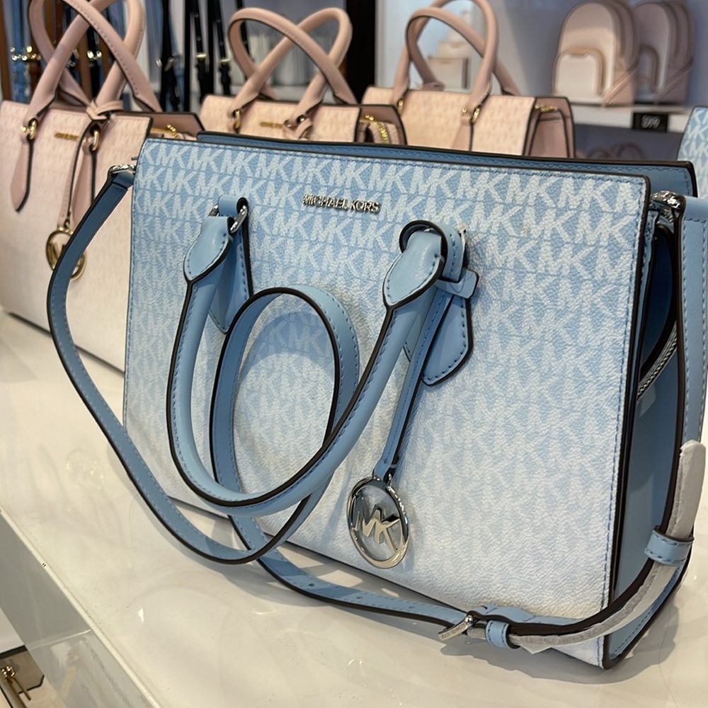MICHAEL KORS Sheila Medium Ombré Signature Logo Satchel Crossbody Bag 
LIGHT SKY - Picture 3 of 16